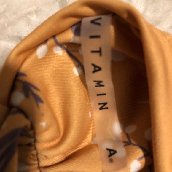 Vitamin A Gidget Tie-Side Bikin Bottom size S - Picture 3 of 4